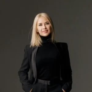 Picture of <span>By</span> Esther Howard
